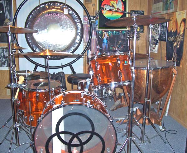 amber-vistalite-vintage-ludwig-drum-kit-24-bonham